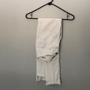 Arizona Jeans Co Ankle Rise Frayed Jeans